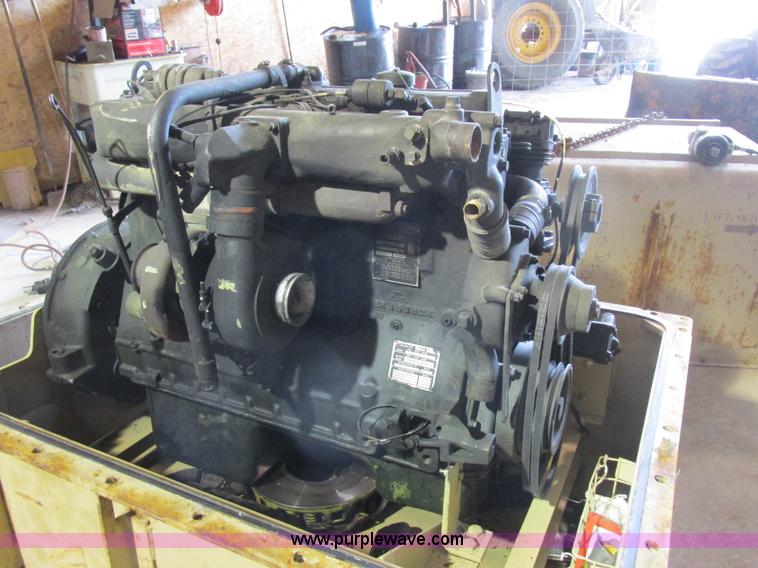 image for item Z9610 Continental LDS465-1A six cylinder diesel engine