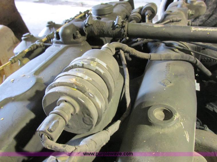 image for item Z9610 Continental LDS465-1A six cylinder diesel engine