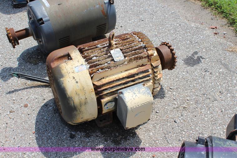 image for item BB9420 (3) assorted electric motors