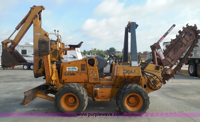 image for item BH9492 1995 Case 560 trencher