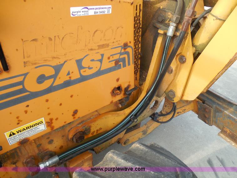 image for item BH9492 1995 Case 560 trencher