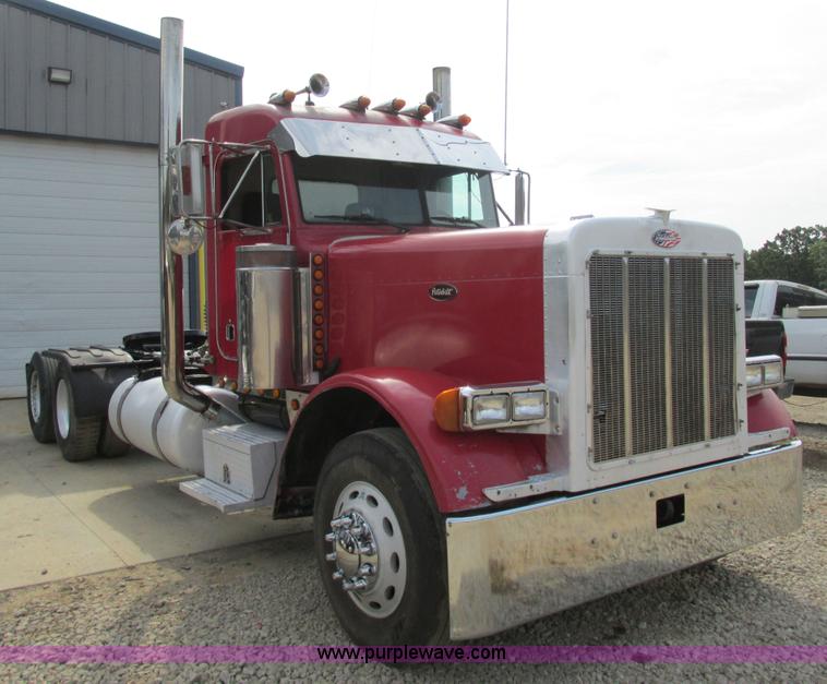 image for item BS9018 1998 Peterbilt 379 semi truck