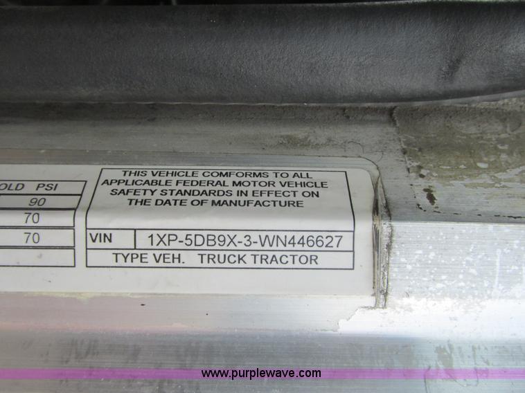 image for item BS9018 1998 Peterbilt 379 semi truck