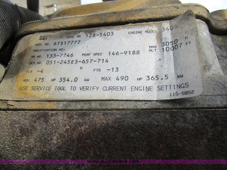 image for item BS9018 1998 Peterbilt 379 semi truck