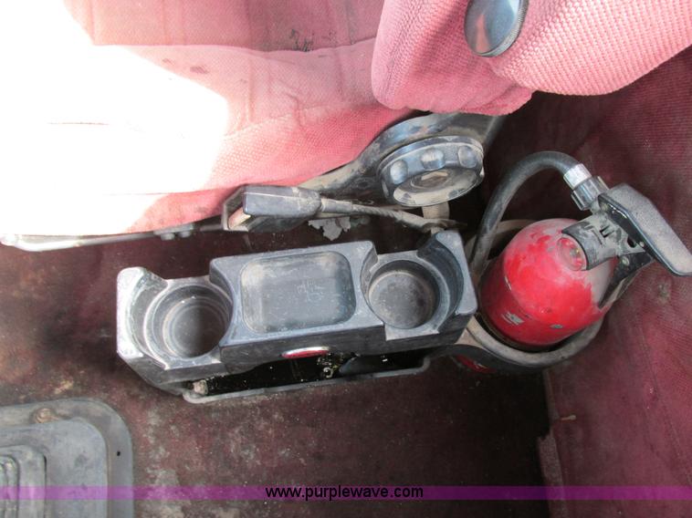 image for item BS9019 1997 Peterbilt 379 semi truck