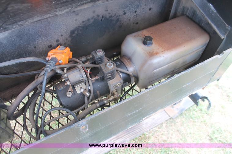 image for item H8147 2010 Hot Springs Performance end dump trailer