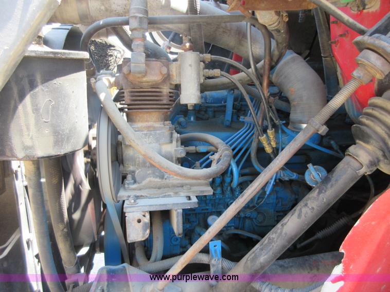 image for item I2015 1991 International 7100 dump truck