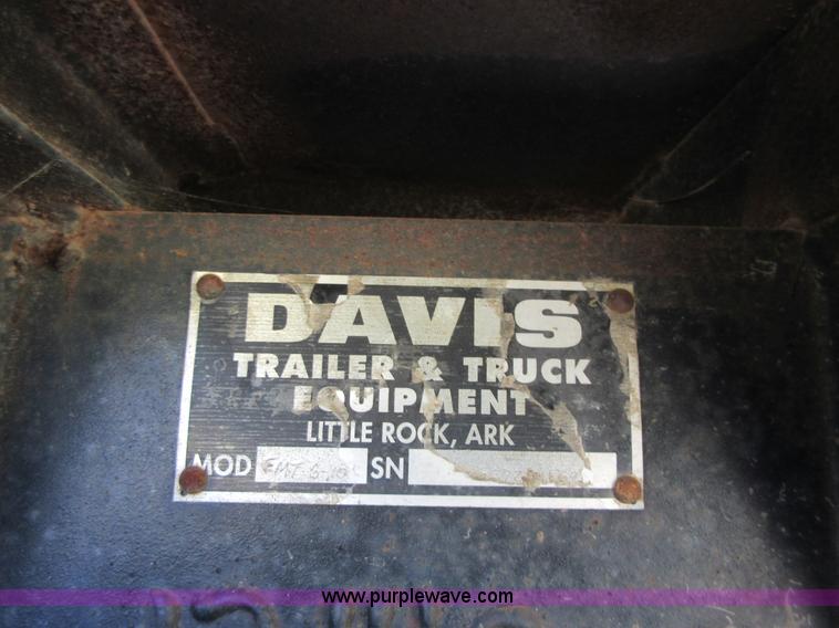 image for item I2015 1991 International 7100 dump truck