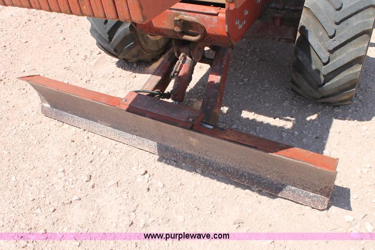 image for item J1460 2003 Ditch Witch 5700/ZH542 rock saw