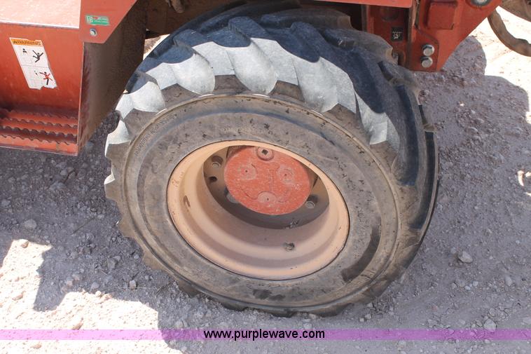 image for item J1460 2003 Ditch Witch 5700/ZH542 rock saw