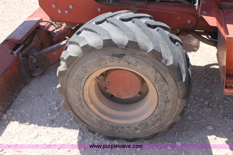 image for item J1460 2003 Ditch Witch 5700/ZH542 rock saw