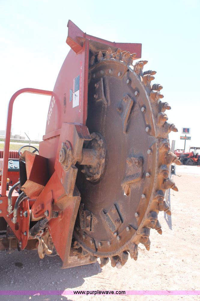 image for item J1460 2003 Ditch Witch 5700/ZH542 rock saw