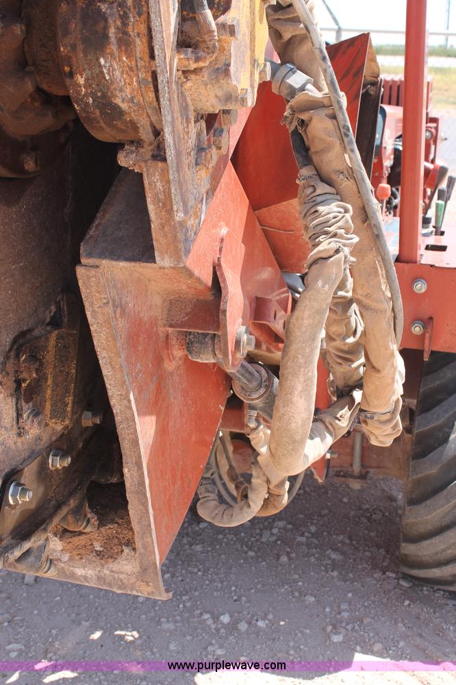 image for item J1460 2003 Ditch Witch 5700/ZH542 rock saw