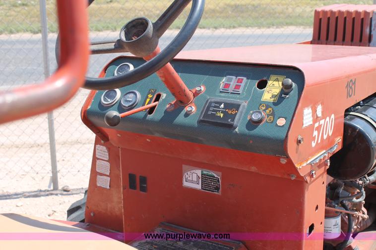 image for item J1460 2003 Ditch Witch 5700/ZH542 rock saw