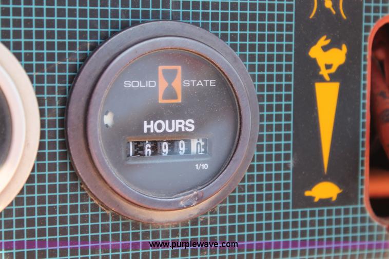 image for item J1460 2003 Ditch Witch 5700/ZH542 rock saw