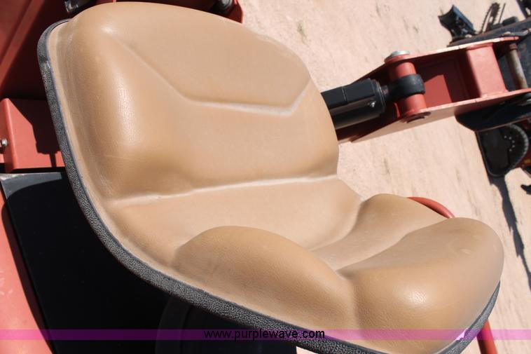 image for item J1461 2006 Ditch Witch RT75 trencher