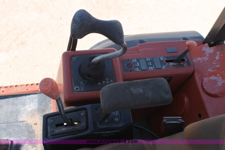 image for item J1461 2006 Ditch Witch RT75 trencher