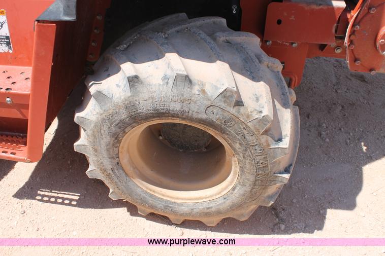 image for item J1461 2006 Ditch Witch RT75 trencher