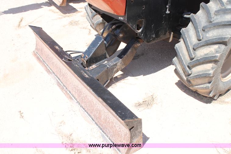 image for item J1462 2012 Ditch Witch RT95 trencher