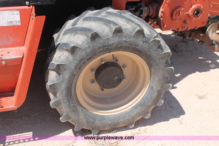 image for item J1462 2012 Ditch Witch RT95 trencher