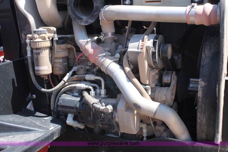 image for item J1462 2012 Ditch Witch RT95 trencher