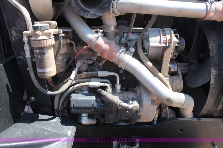 image for item J1462 2012 Ditch Witch RT95 trencher