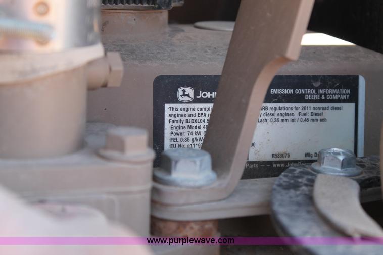 image for item J1462 2012 Ditch Witch RT95 trencher