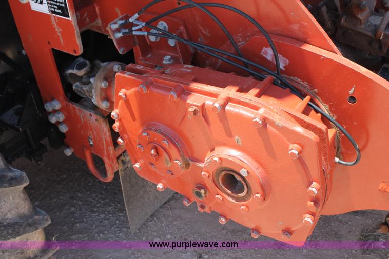 image for item J1462 2012 Ditch Witch RT95 trencher