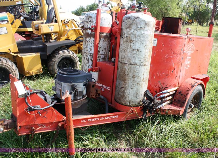 image for item J3561 Crafco EZ Pour melter/applicator