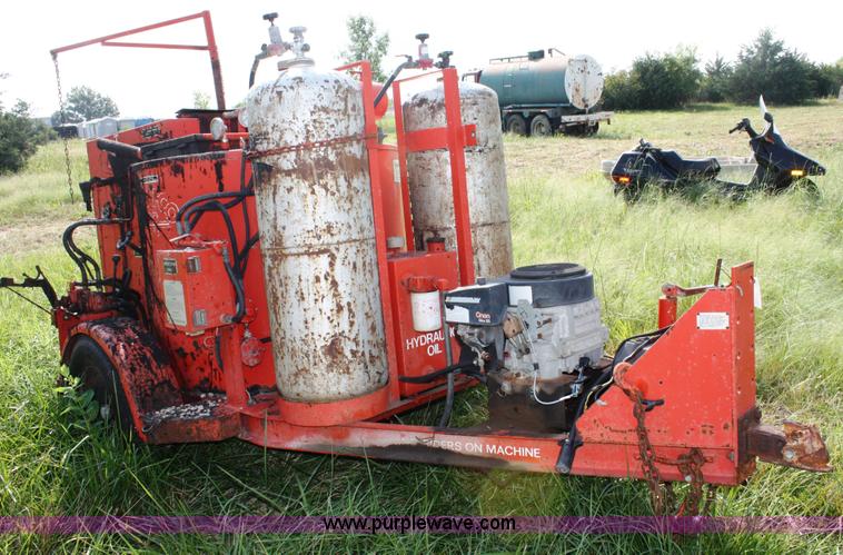 image for item J3561 Crafco EZ Pour melter/applicator