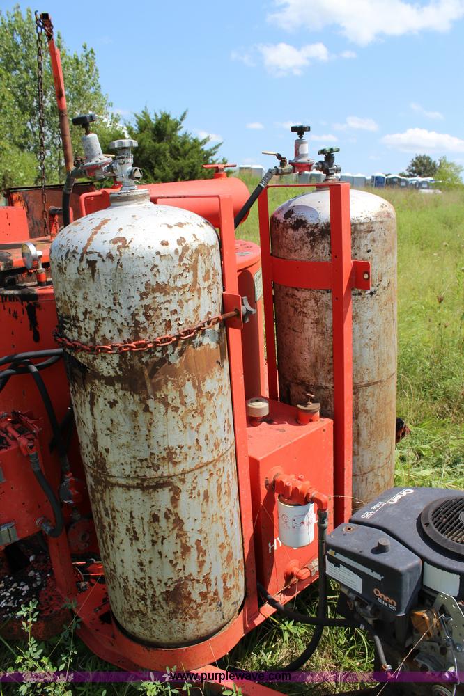 image for item J3561 Crafco EZ Pour melter/applicator