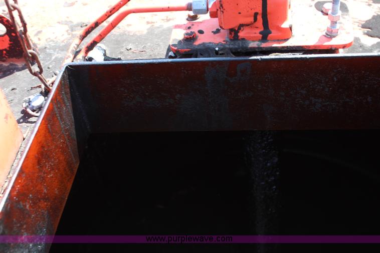 image for item J3561 Crafco EZ Pour melter/applicator