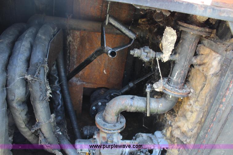 image for item J3561 Crafco EZ Pour melter/applicator