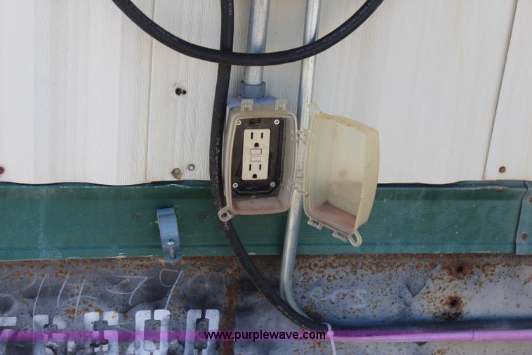 image for item J4436 1997 Job site office trailer