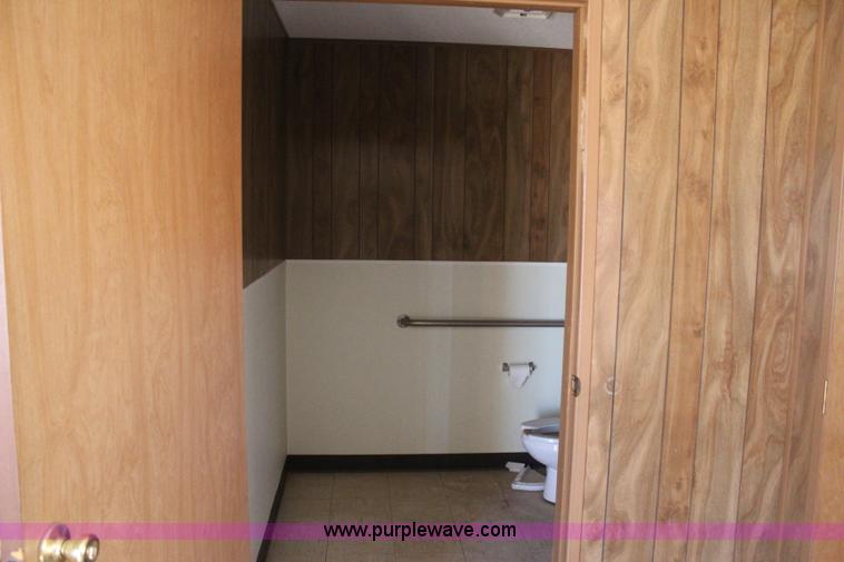 image for item J4436 1997 Job site office trailer