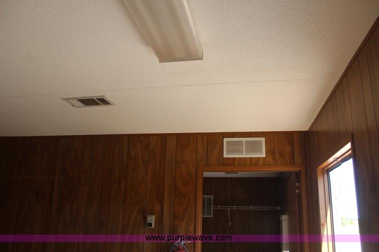 image for item J4436 1997 Job site office trailer