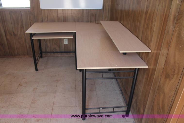 image for item J4436 1997 Job site office trailer