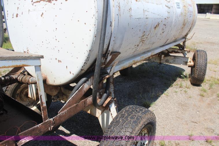 image for item J4439 Fuel trailer