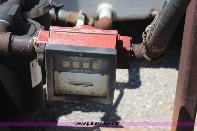 image for item J4440 10,000 gallon fuel tank