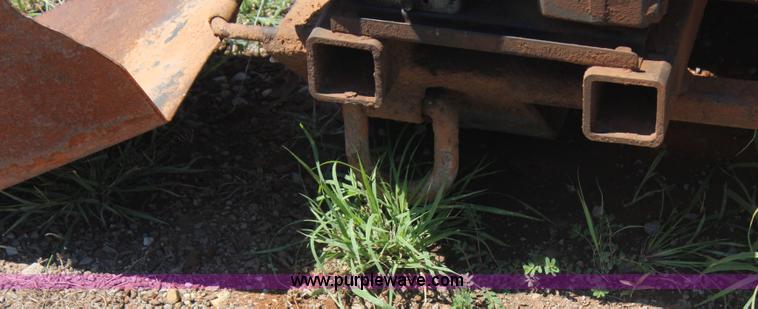 image for item J4441 1,000 gallon fuel tank