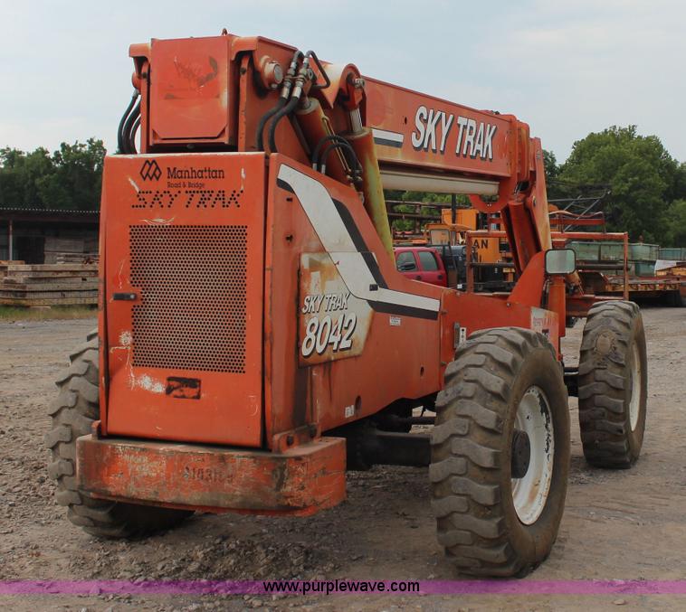 image for item J4447 1998 SkyTrak 8042 telehandler