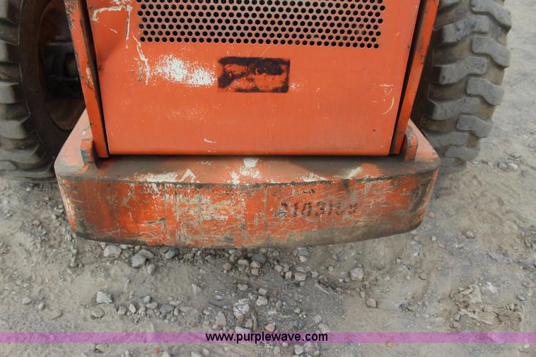 image for item J4447 1998 SkyTrak 8042 telehandler