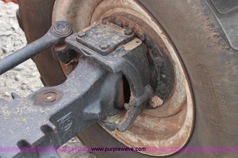 image for item J4447 1998 SkyTrak 8042 telehandler