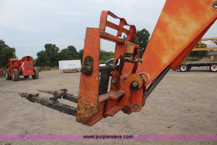 image for item J4447 1998 SkyTrak 8042 telehandler