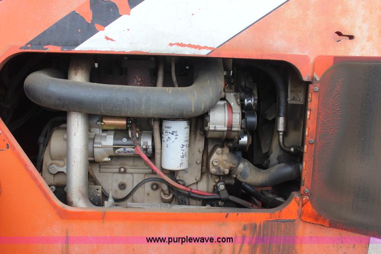 image for item J4447 1998 SkyTrak 8042 telehandler