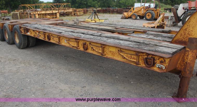 image for item J4449 1967 Hyster equipment trailer