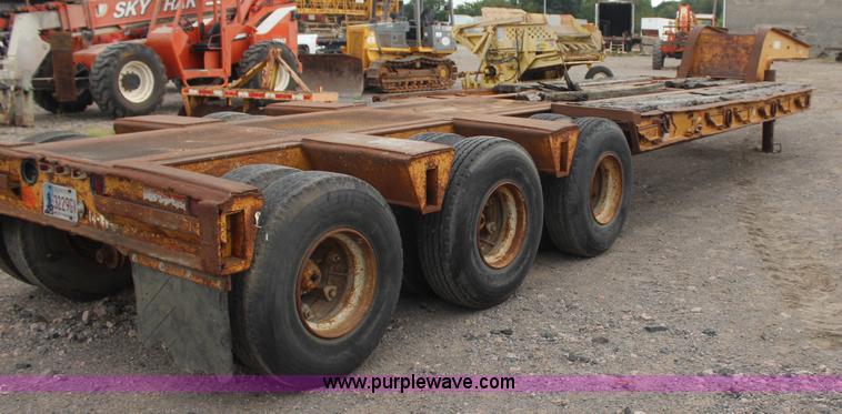 image for item J4449 1967 Hyster equipment trailer