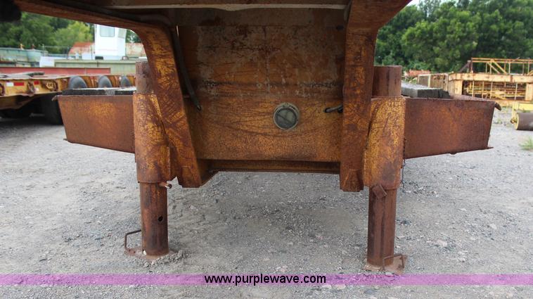 image for item J4449 1967 Hyster equipment trailer