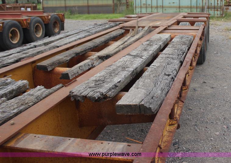 image for item J4449 1967 Hyster equipment trailer