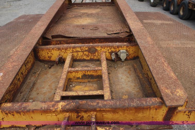 image for item J4450 1959 Martin equipment trailer